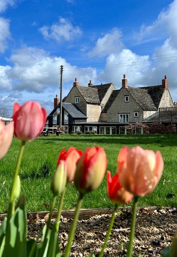 The Lion, Tredington Hotell Shipston-on-Stour Exteriör bild
